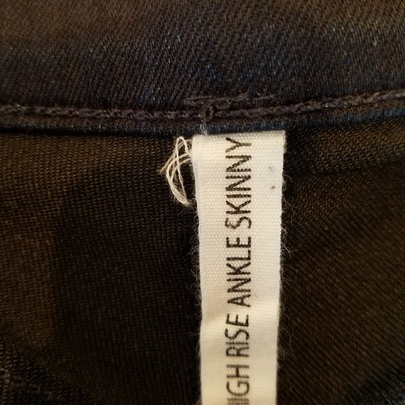 EUC Rag & Bone High Rise Ankle Skinny Jeans - Picture 7 of 15